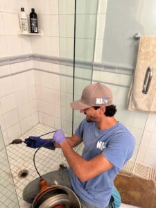 north jersey sewer & drain cleaning employee working